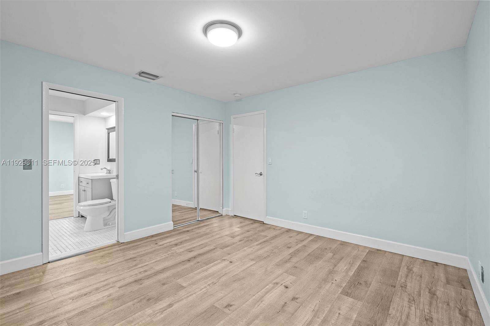 Hollywood | 1547 Harrison St N/A | Picture 23