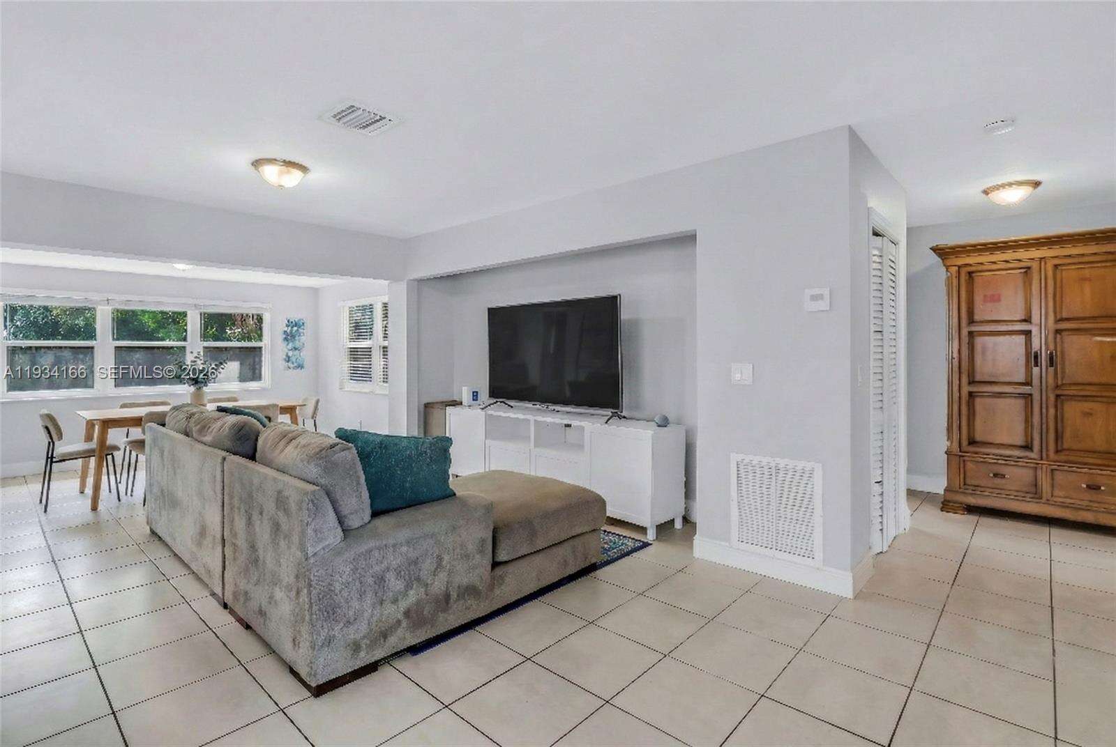 Oakland Park | 312 35 N/A | Picture 8