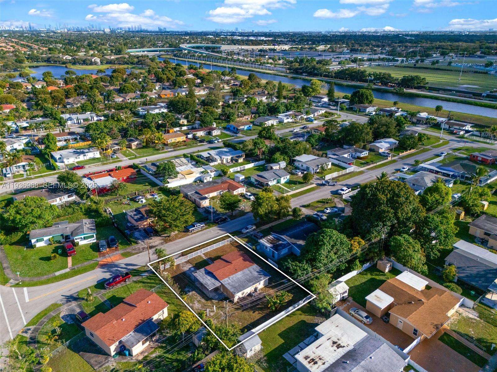 Miami Gardens | 20520 21st Ave N/A | Picture 38