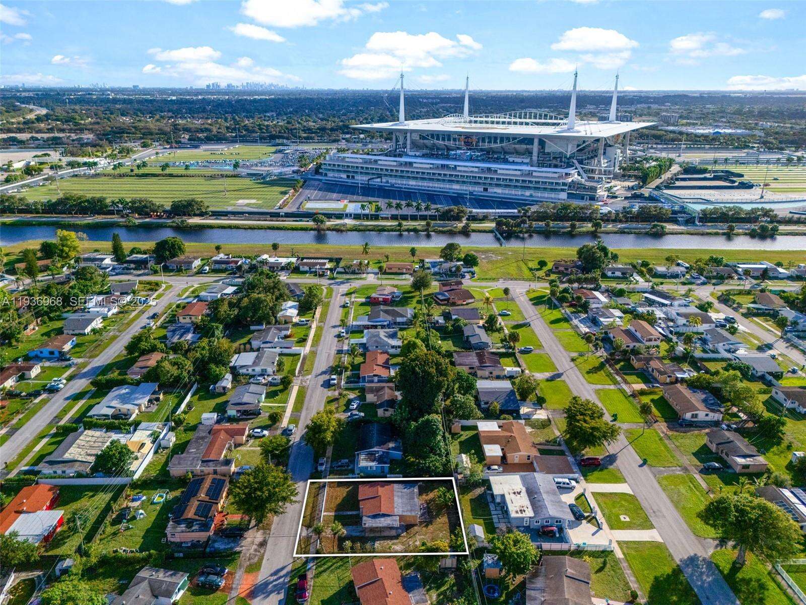 Miami Gardens | 20520 21st Ave N/A | Picture 44