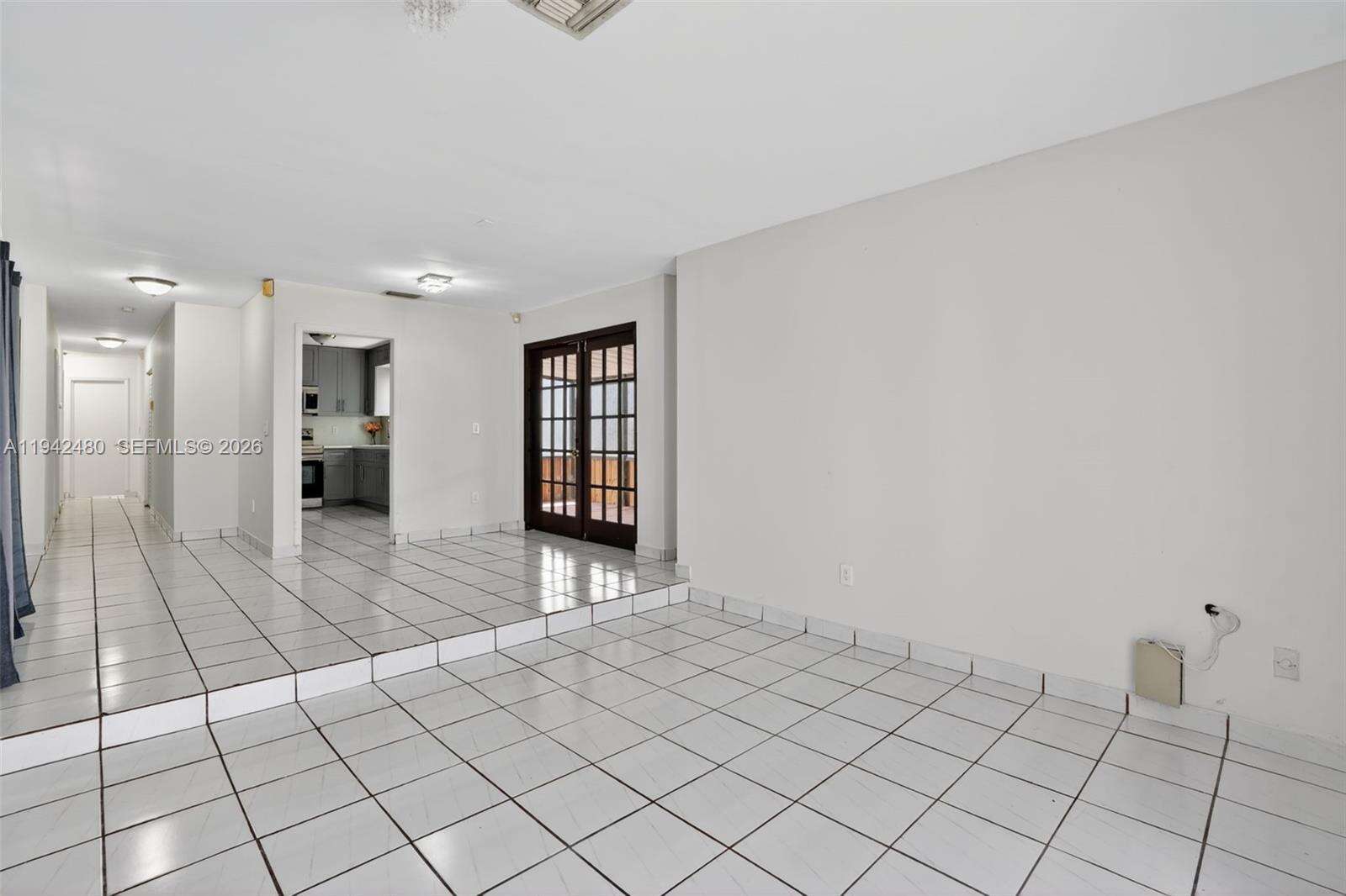 Miami | 6905 104th Ct N/A | Picture 13