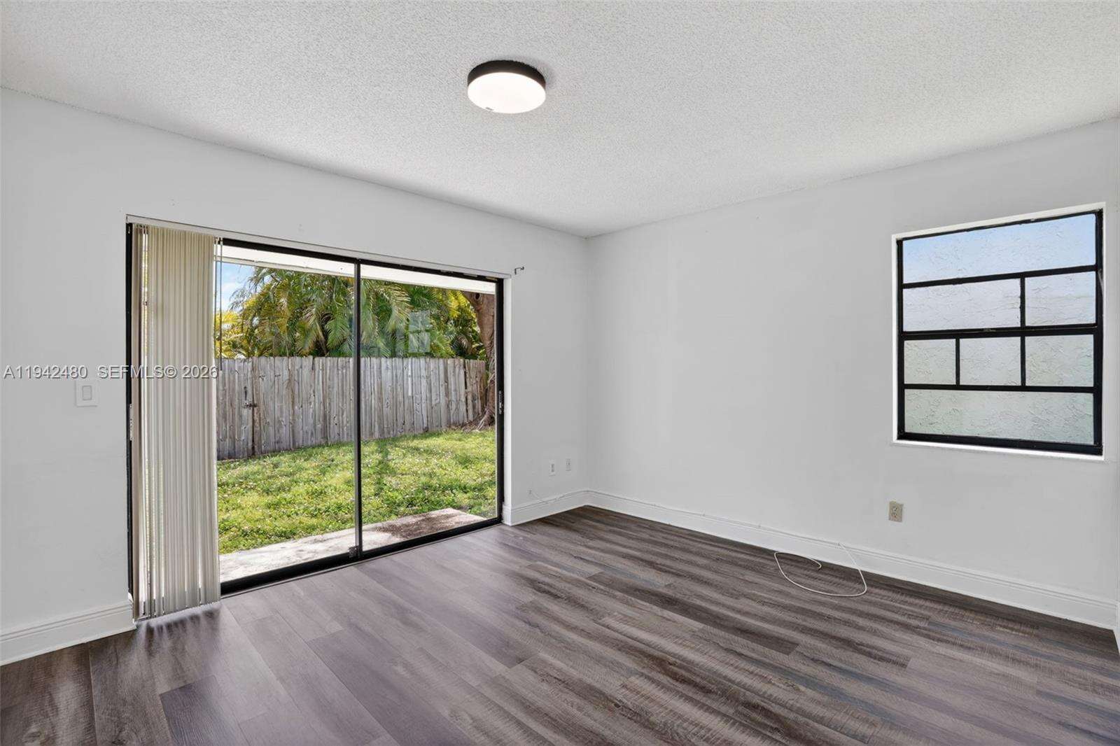 Miami | 6905 104th Ct N/A | Picture 23