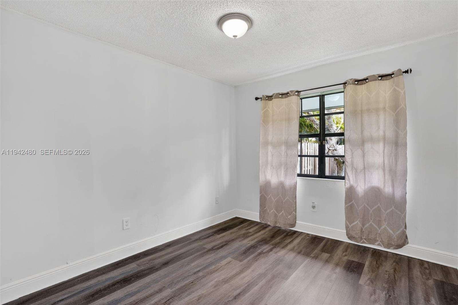 Miami | 6905 104th Ct N/A | Picture 28