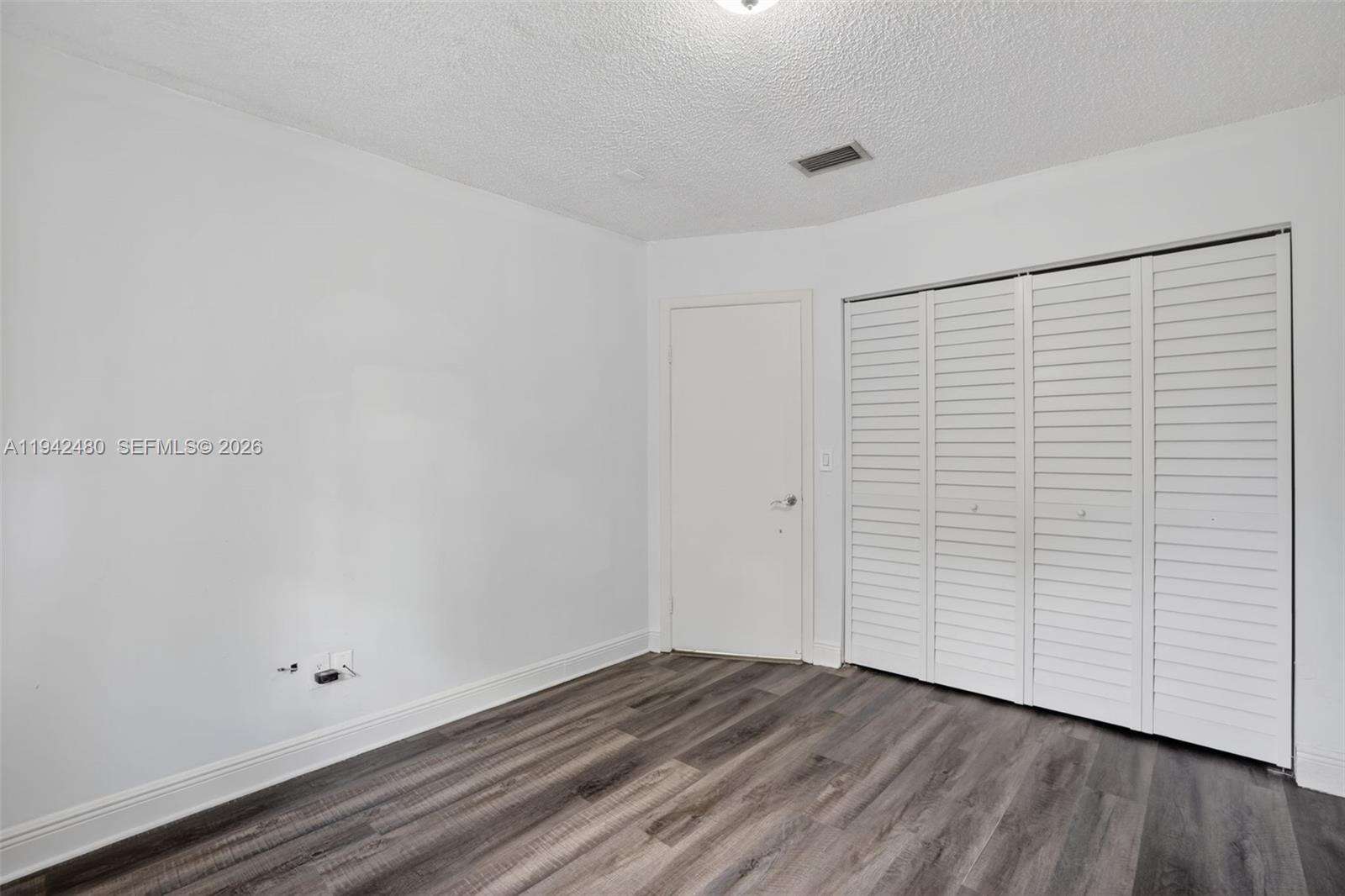 Miami | 6905 104th Ct N/A | Picture 30