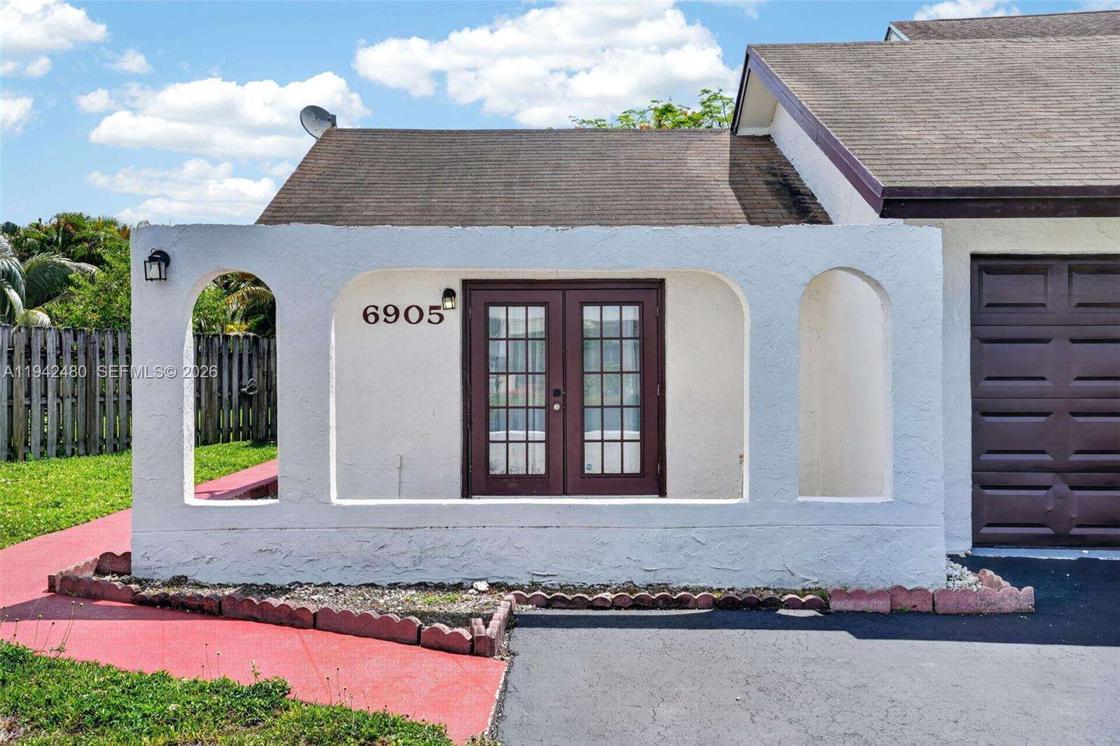 Miami | 6905 104th Ct N/A | Picture 4