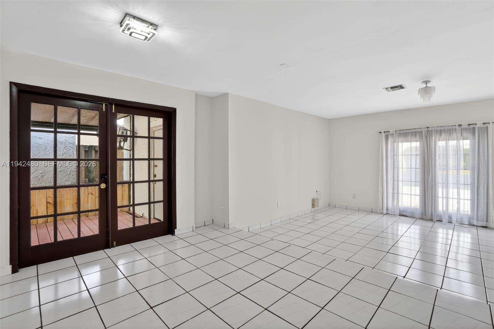 Miami | 6905 104th Ct N/A | Picture 7