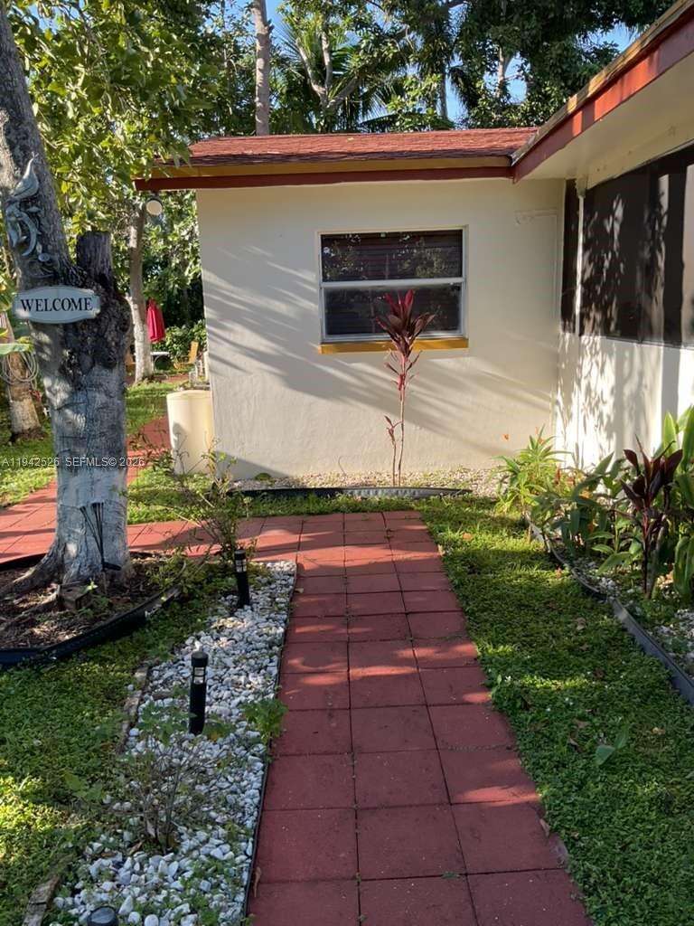 North Lauderdale | 6706 Inwood N/A | Picture 2