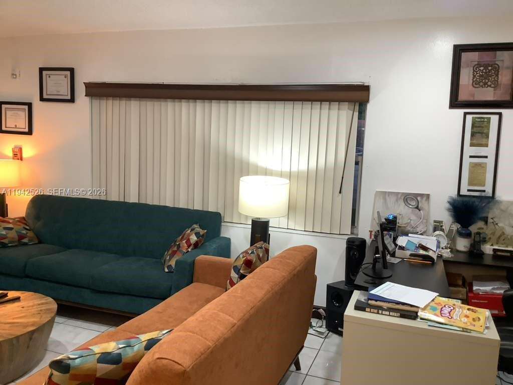 North Lauderdale | 6706 Inwood N/A | Picture 11