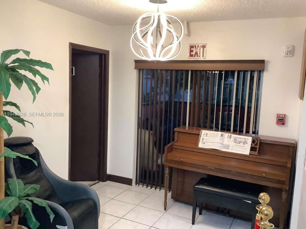 North Lauderdale | 6706 Inwood N/A | Picture 13
