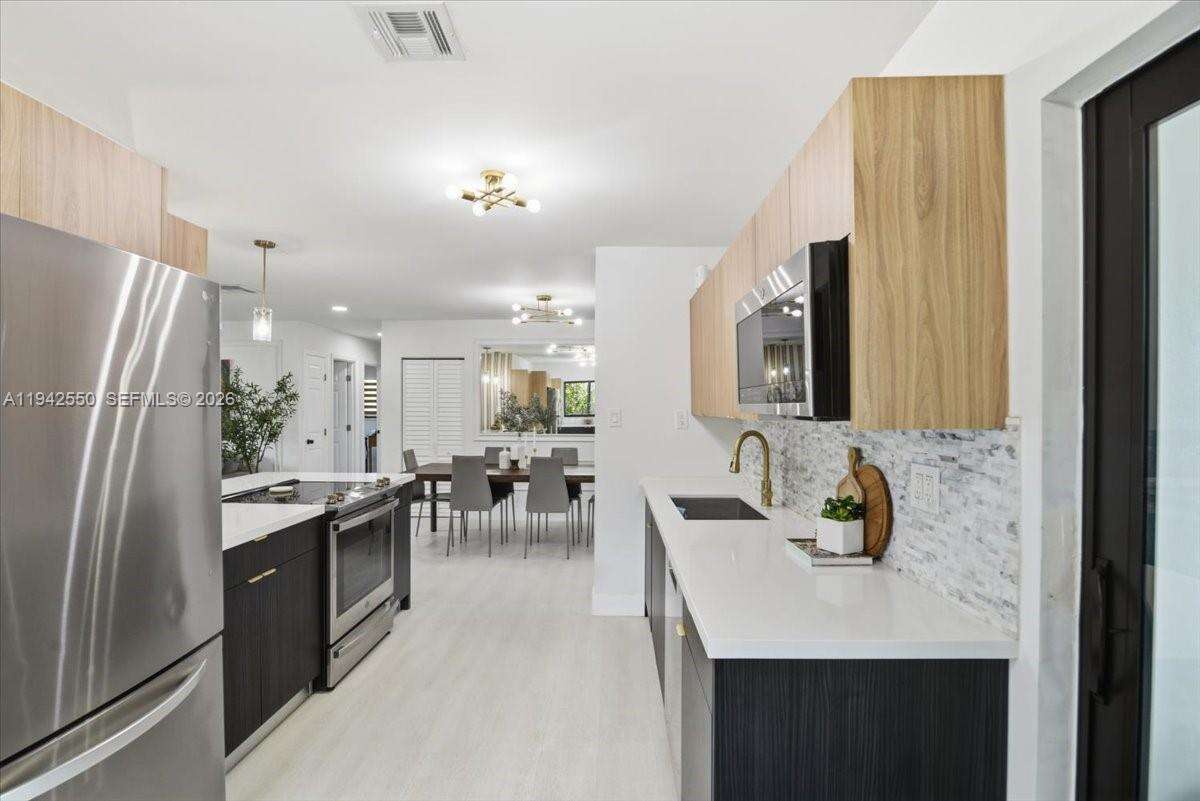 Oakland Park | 3958 19th Ave N/A | Picture 14