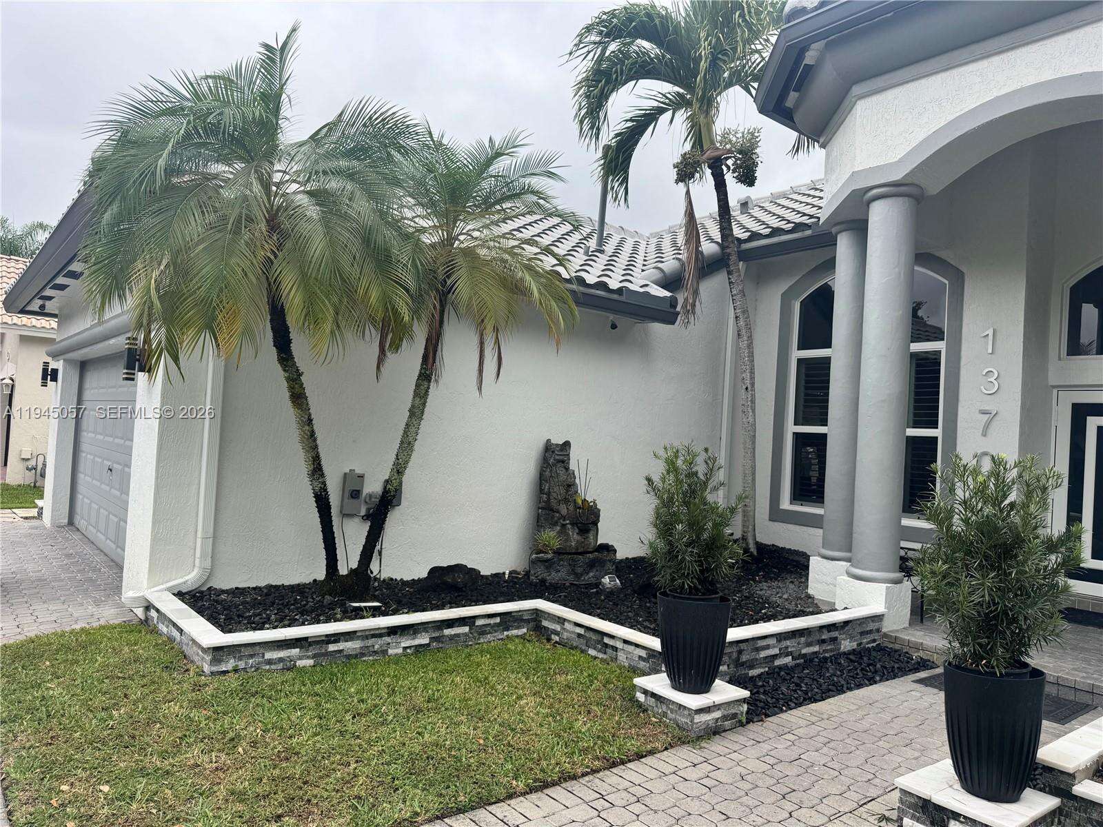 Pembroke Pines | 13707 21st St N/A | Picture 3