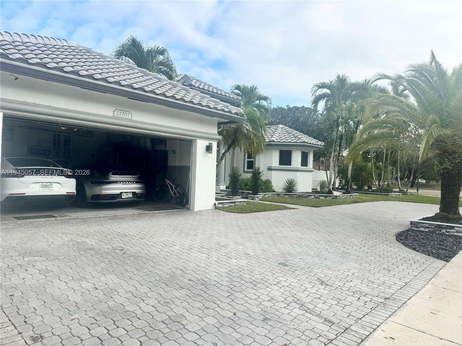 Pembroke Pines | 13707 21st St N/A | Picture 50
