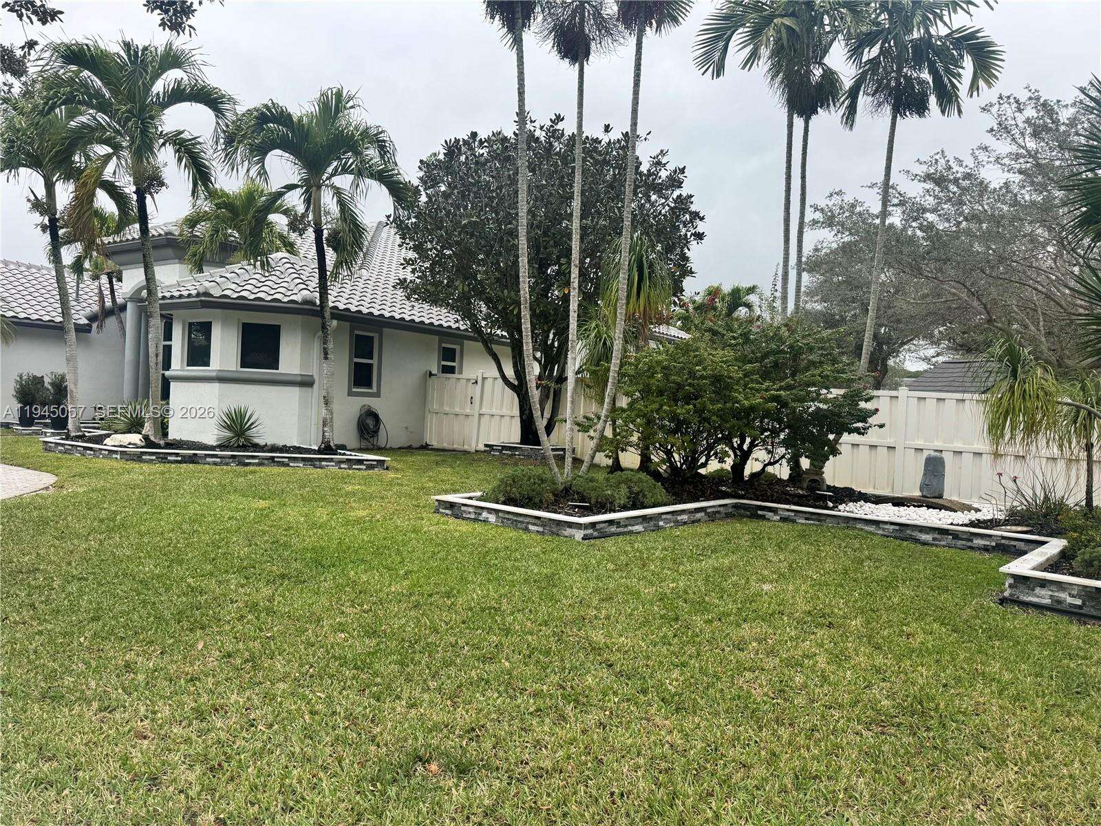 Pembroke Pines | 13707 21st St N/A | Picture 7