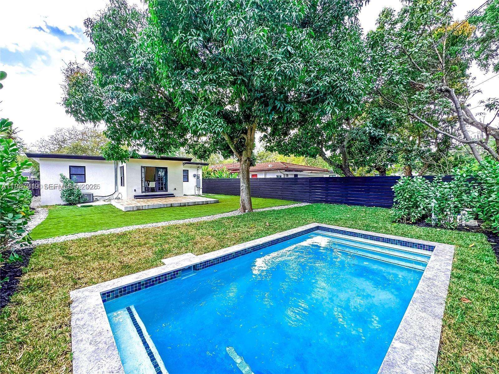 El Portal | 311 90th St N/A | Picture 1