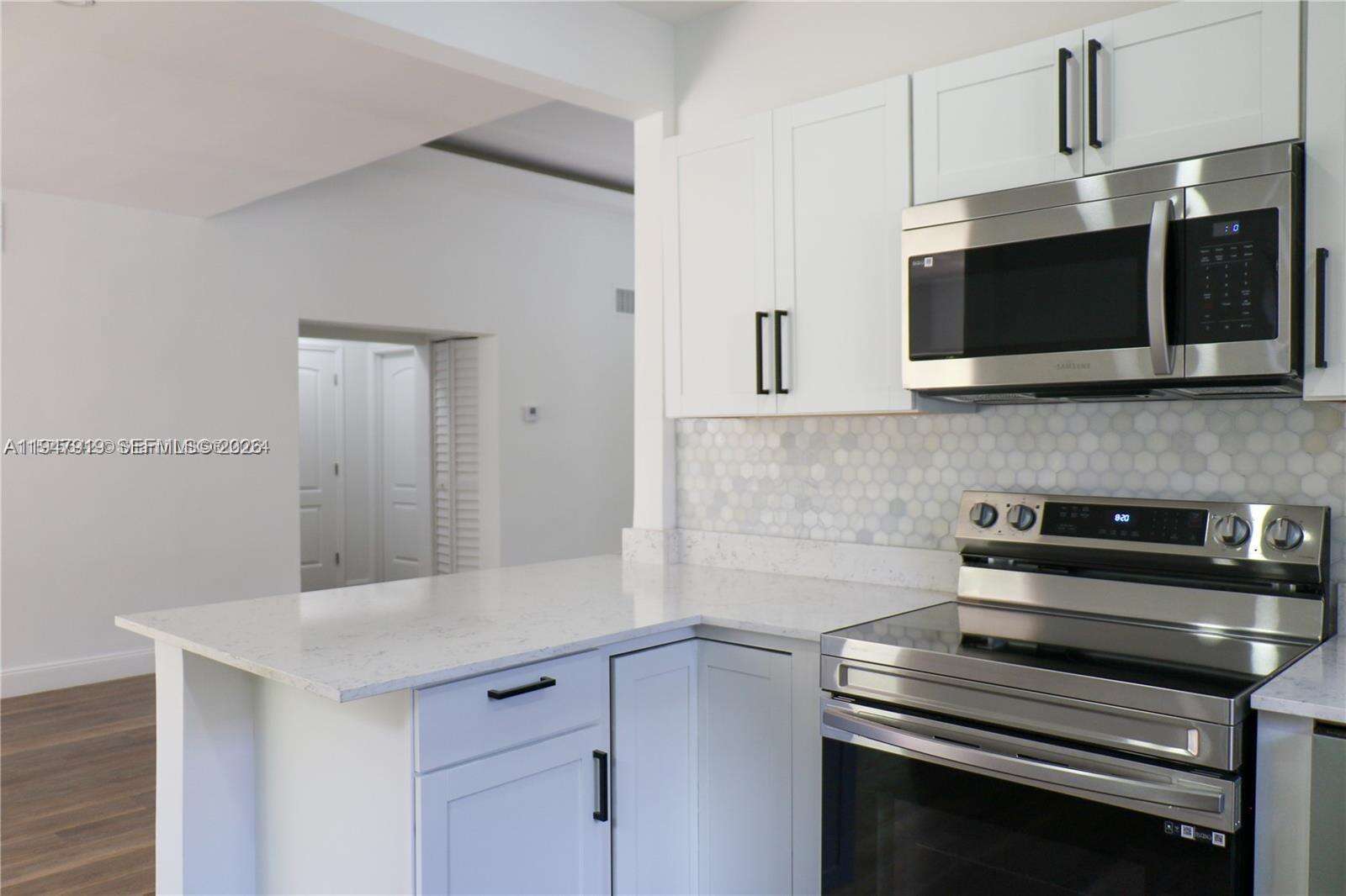 El Portal | 311 90th St N/A | Picture 11