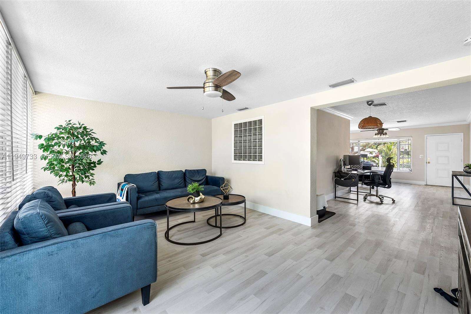 Oakland Park | 81 47th St N/A | Picture 12
