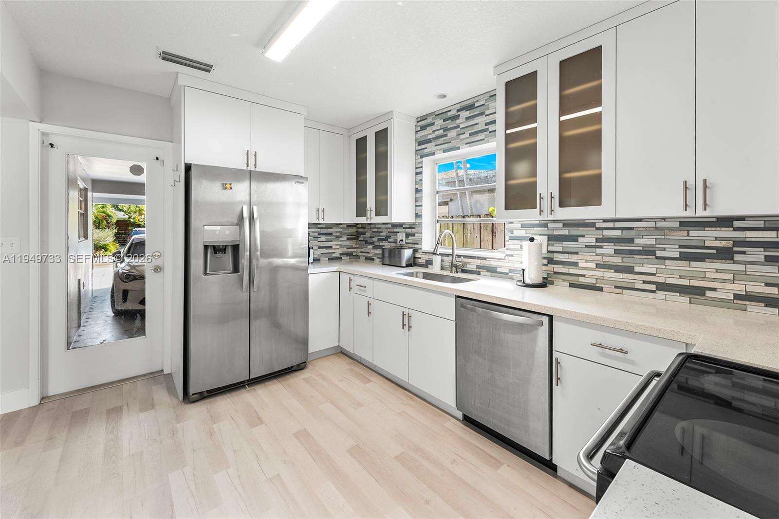 Oakland Park | 81 47th St N/A | Picture 14