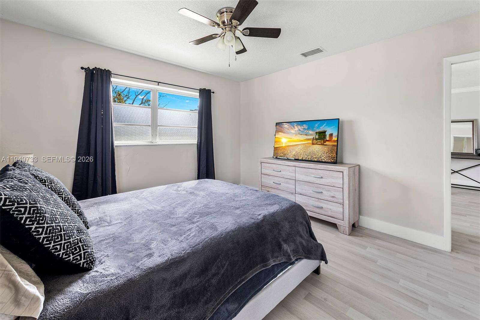 Oakland Park | 81 47th St N/A | Picture 17