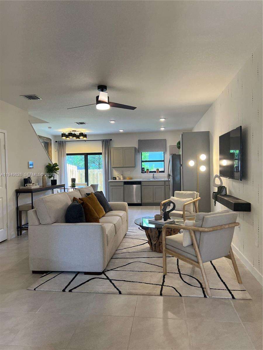 Florida City | 417 1st Dr N/A | Picture 5