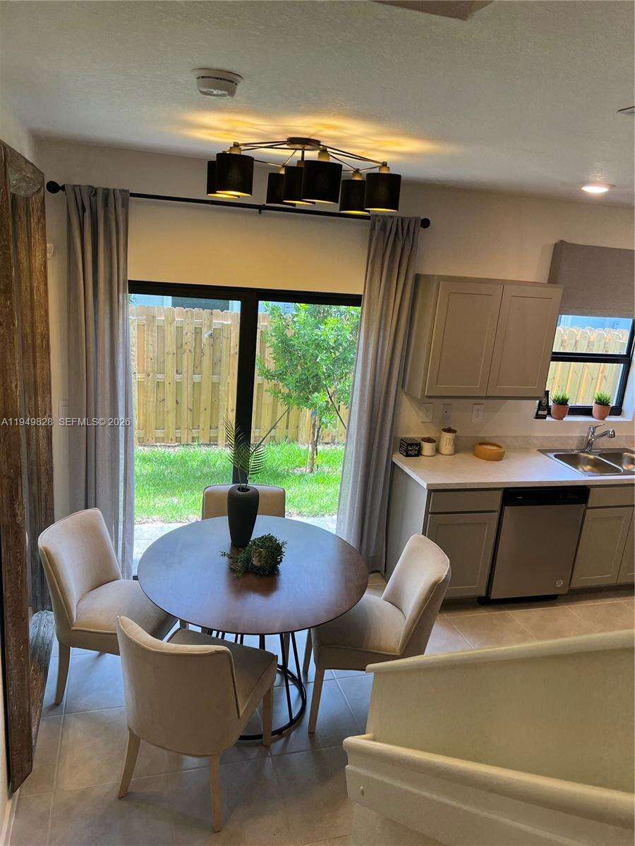 Florida City | 417 1st Dr N/A | Picture 7