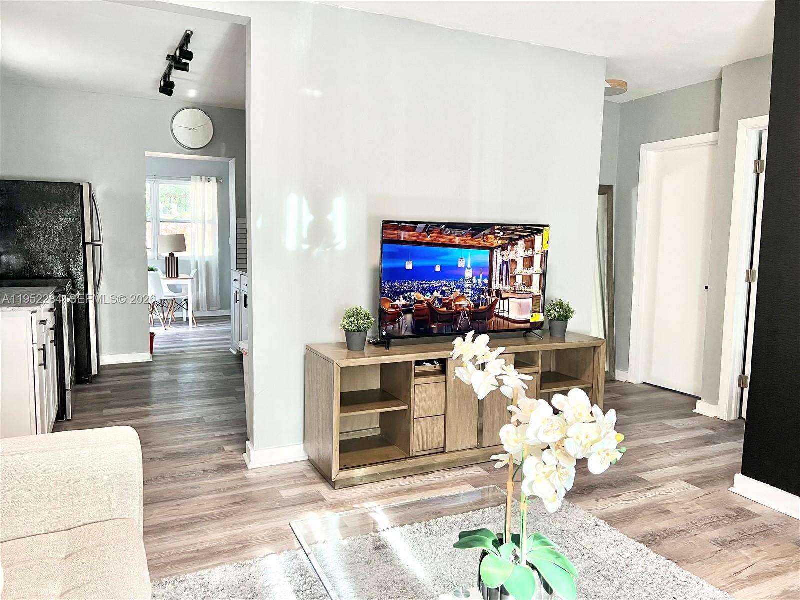 Fort Lauderdale | 436 15th Ave N/A | Picture 12