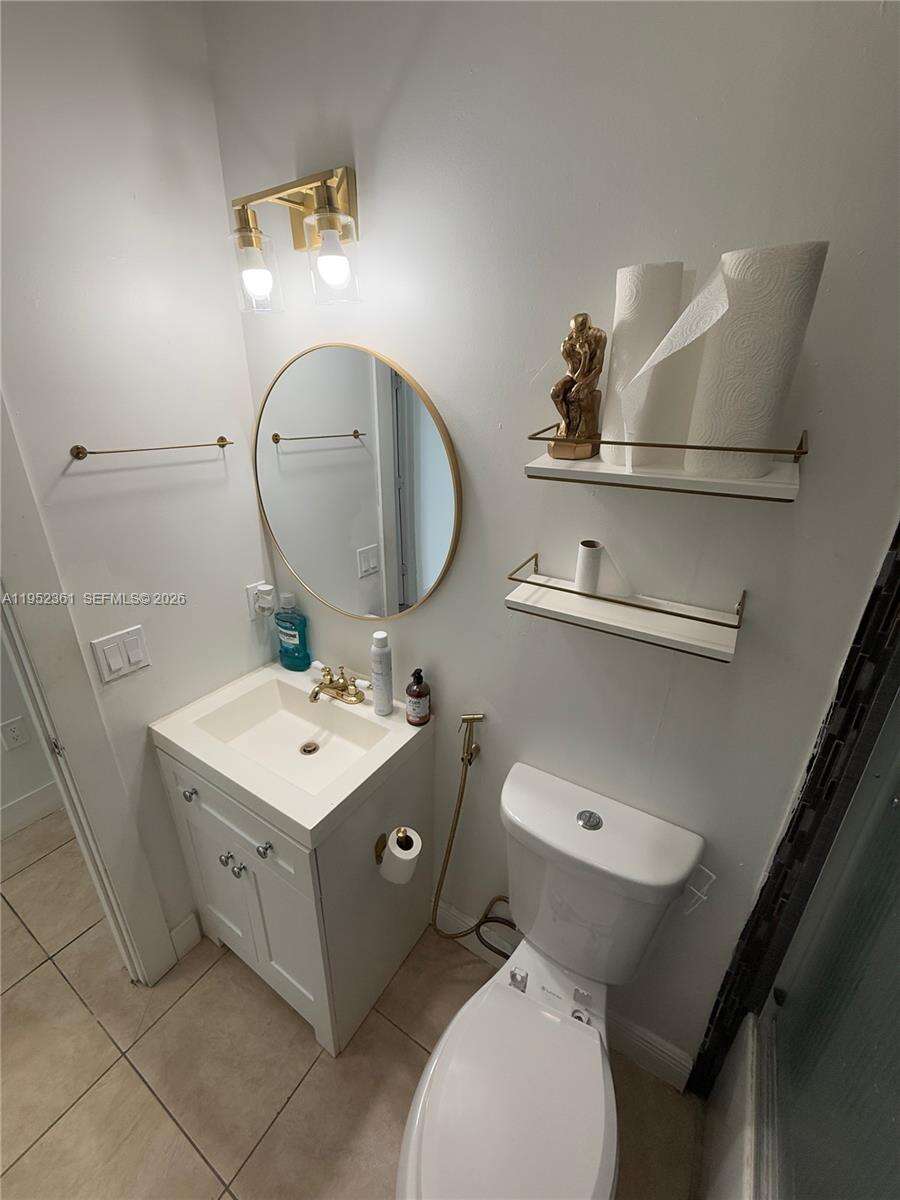 Miami | 12202 216th St N/A | Picture 13