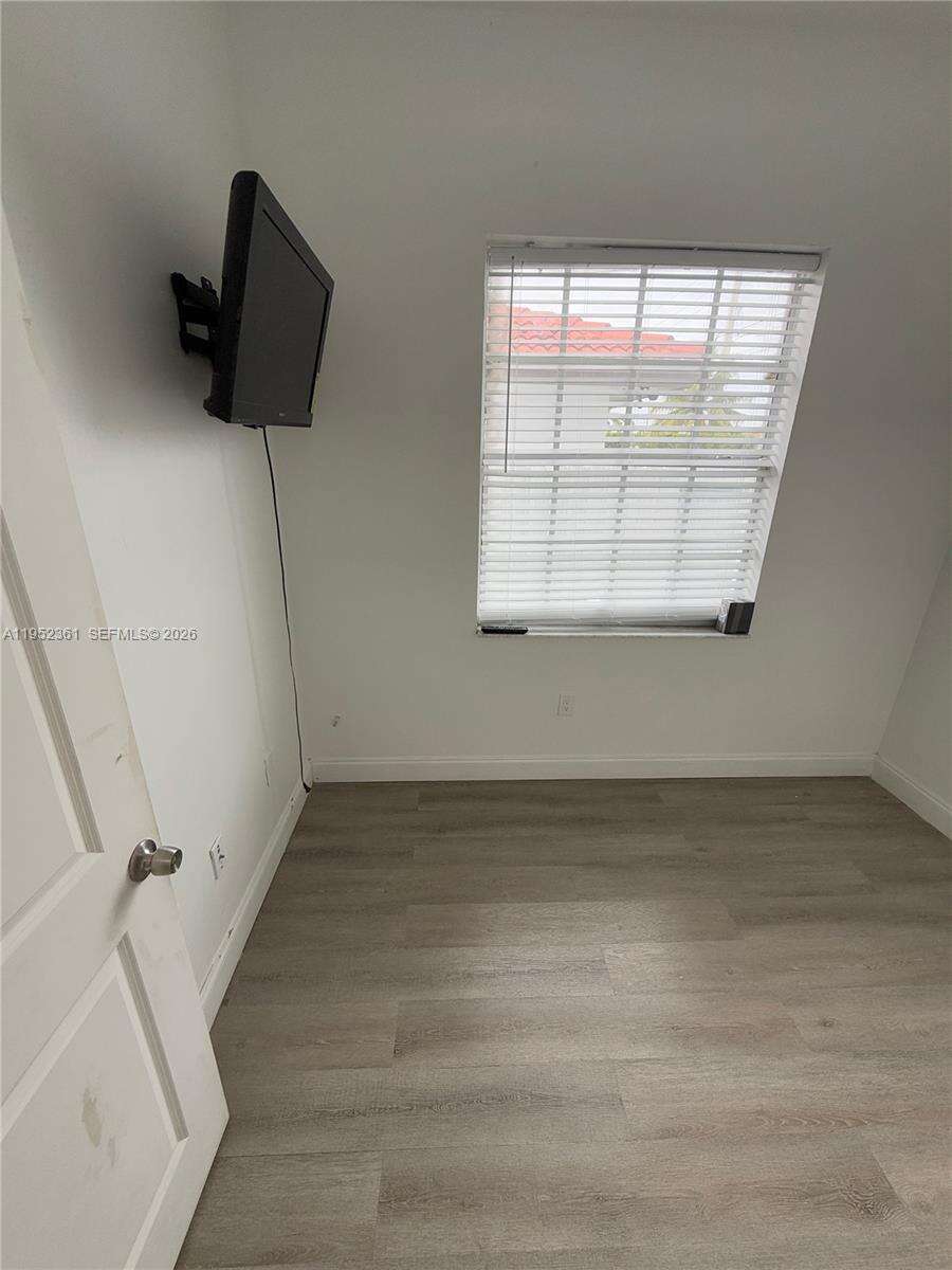 Miami | 12202 216th St N/A | Picture 16