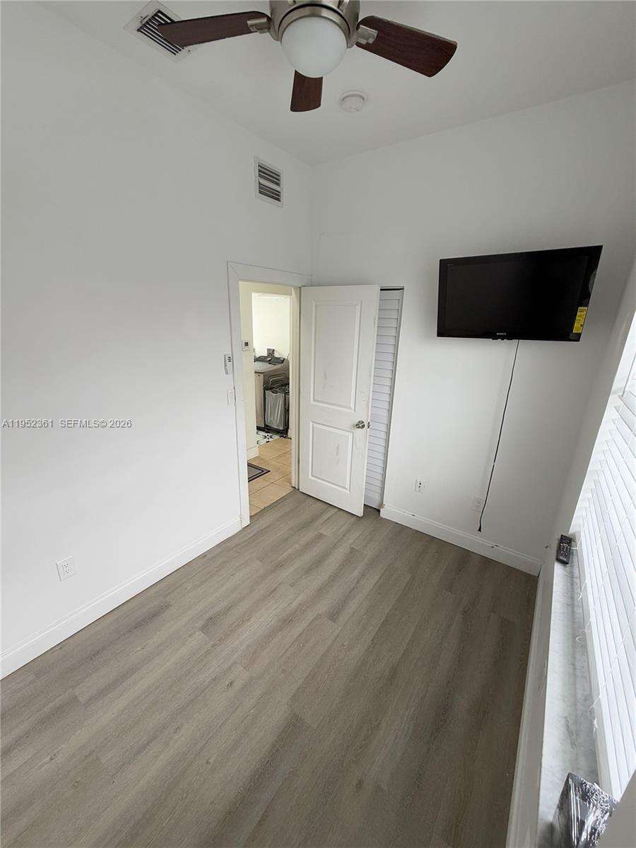 Miami | 12202 216th St N/A | Picture 17