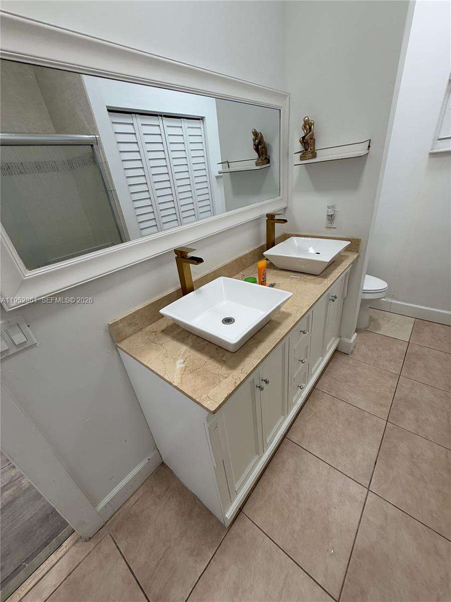 Miami | 12202 216th St N/A | Picture 26