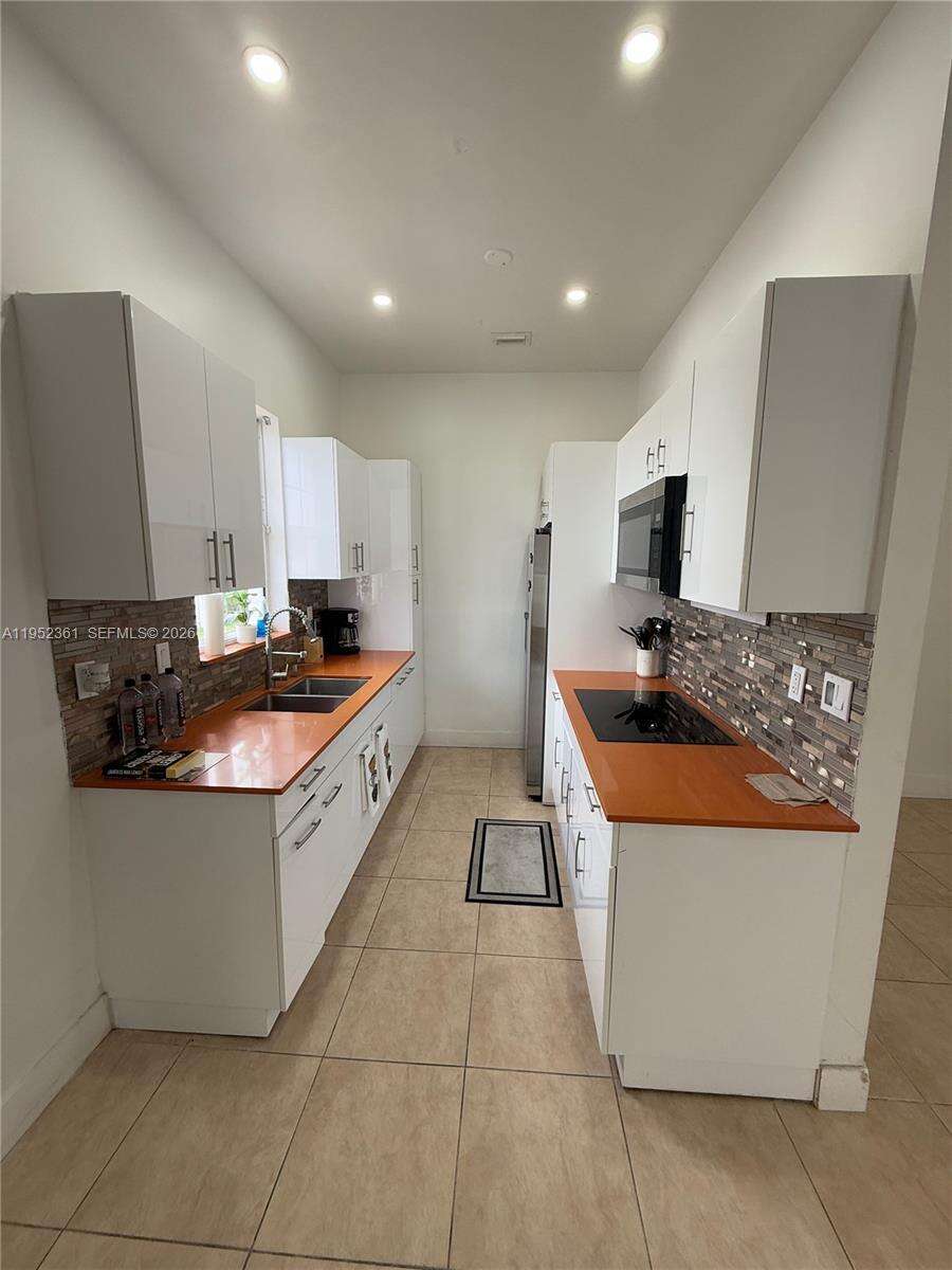 Miami | 12202 216th St N/A | Picture 6