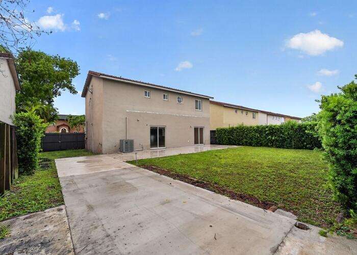 Miami | 18123 154th N/A | Picture 2
