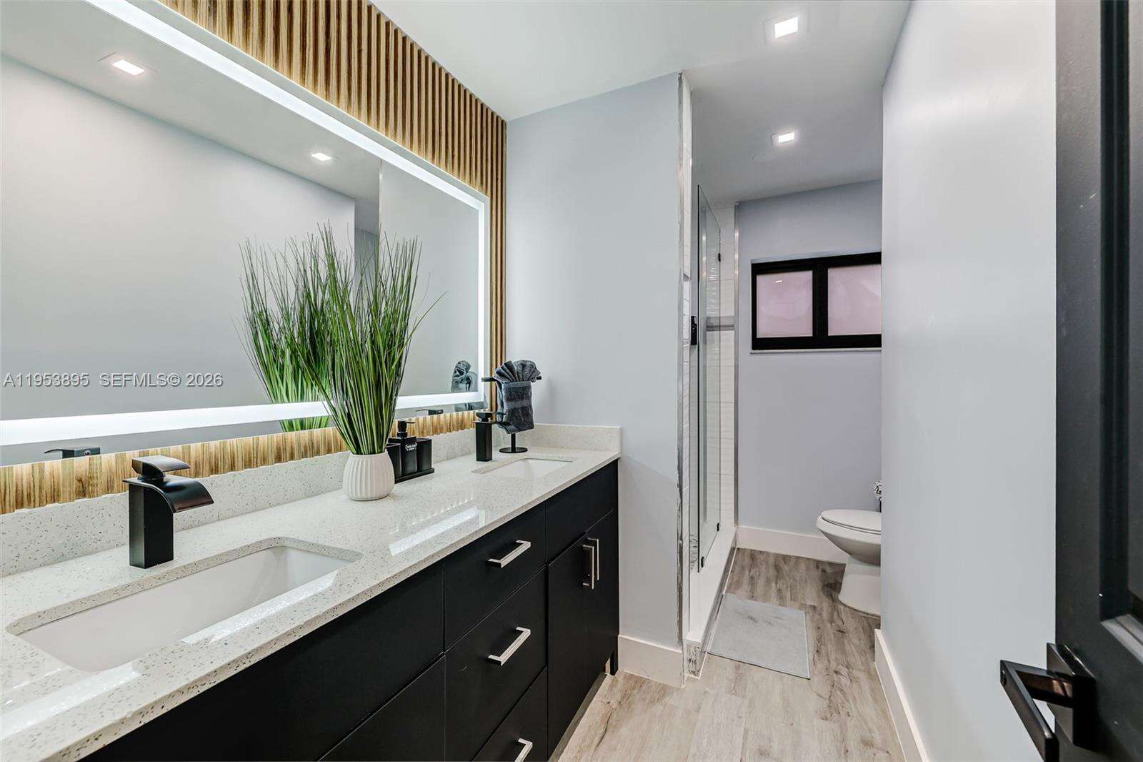 Miami | 10870 106th Ave N/A | Picture 24