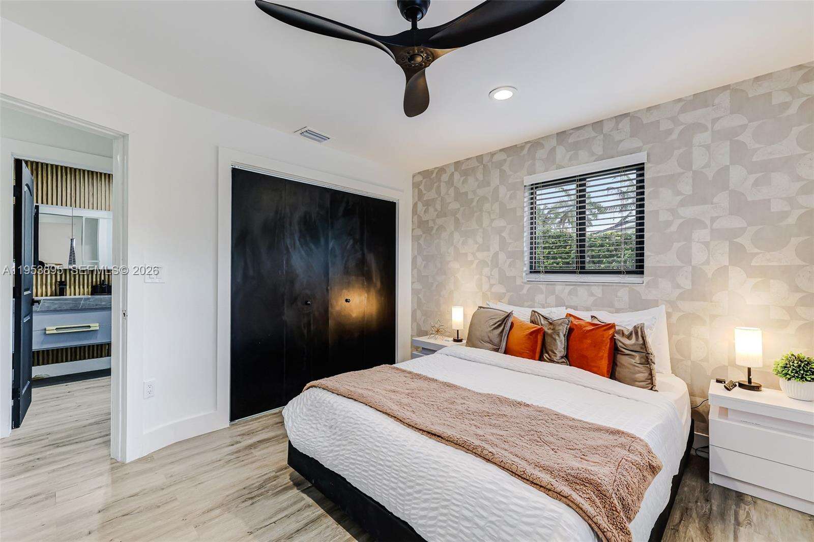Miami | 10870 106th Ave N/A | Picture 25