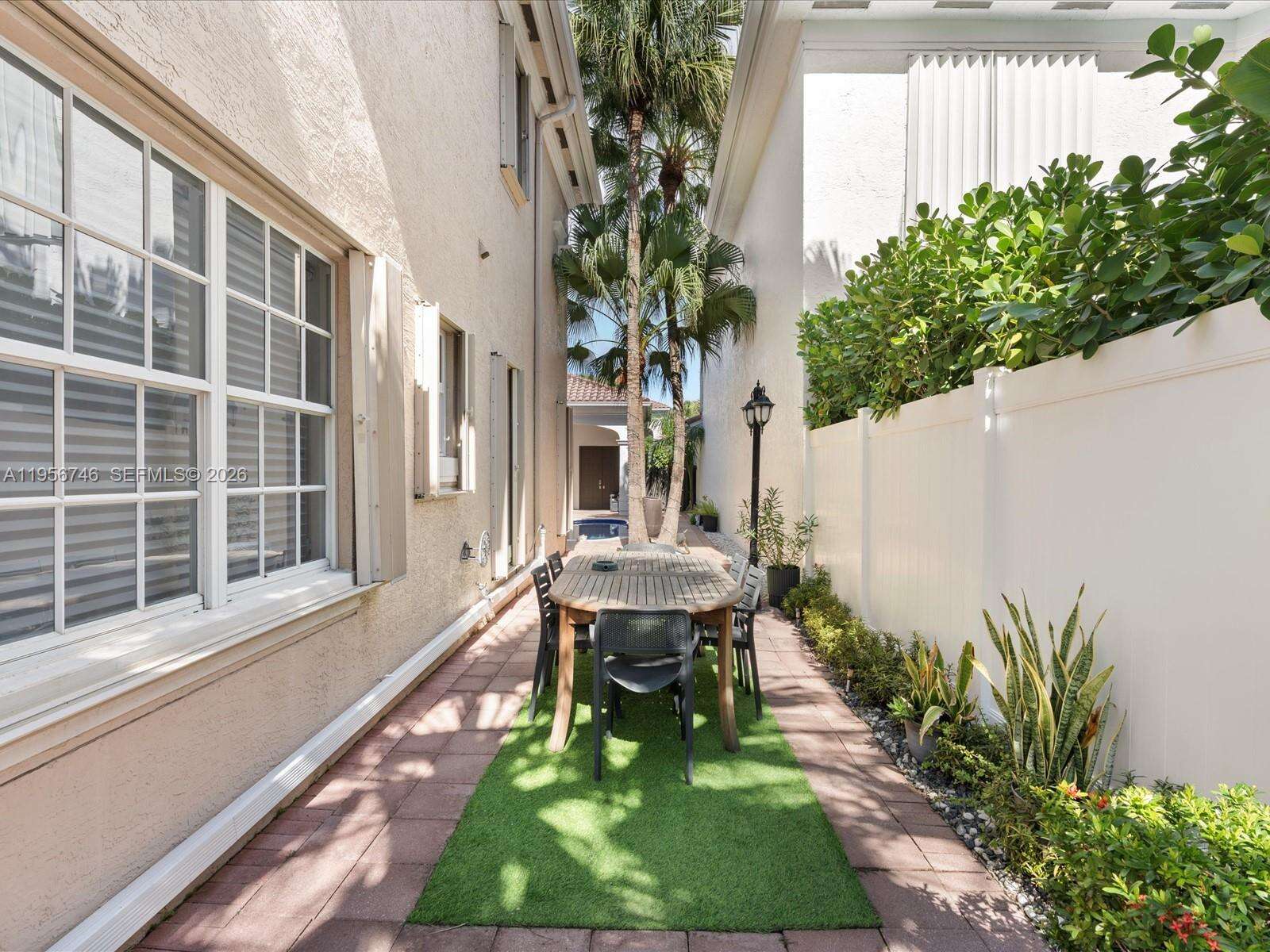 Sunny Isles Beach | 3960 194th Trl N/A | Picture 13