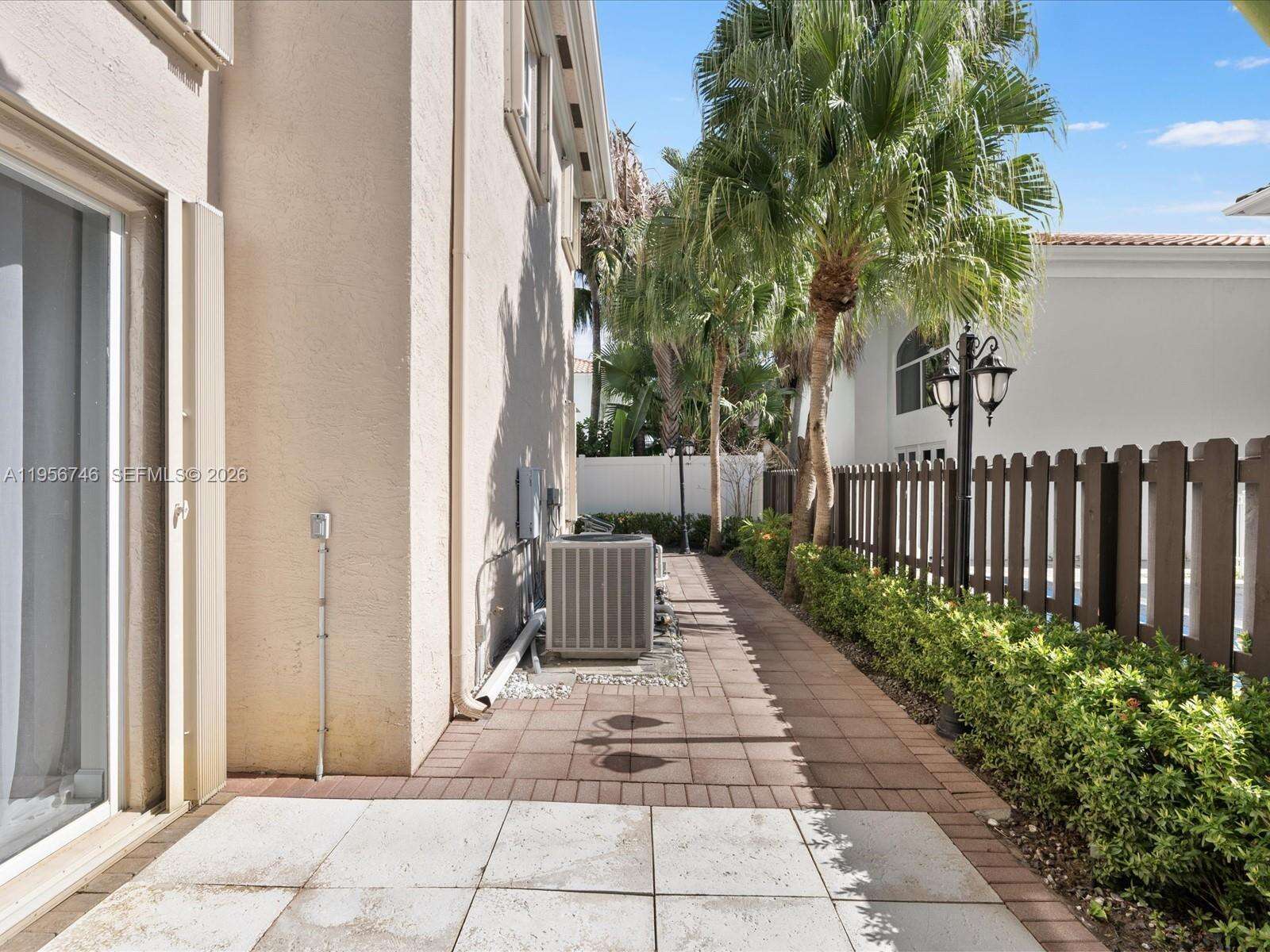 Sunny Isles Beach | 3960 194th Trl N/A | Picture 16