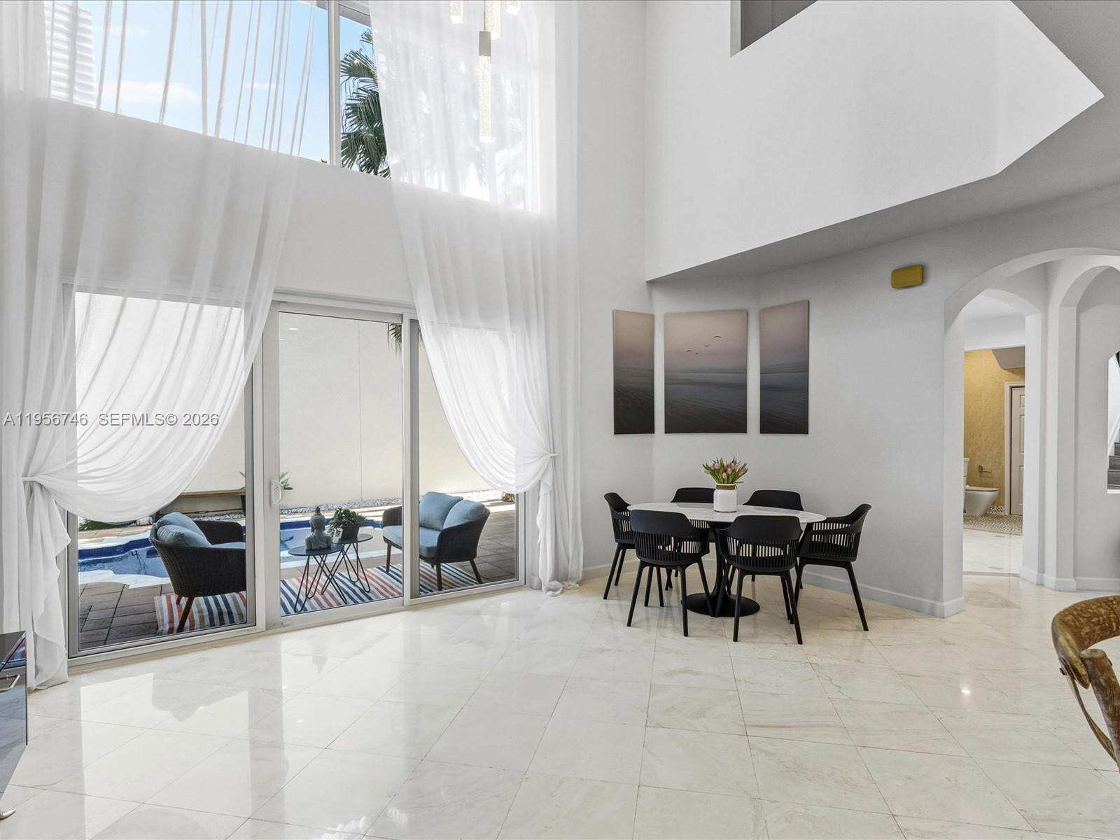 Sunny Isles Beach | 3960 194th Trl N/A | Picture 25
