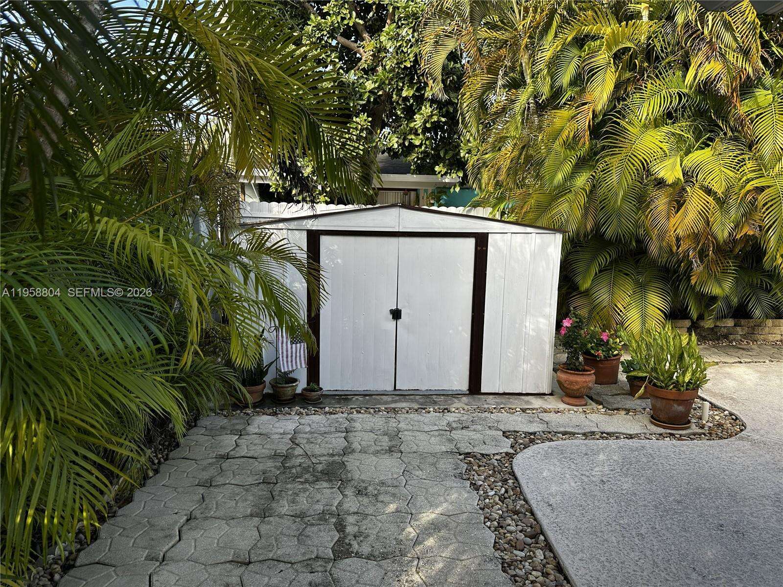 Miami | 3860 121st Ave N/A | Picture 28