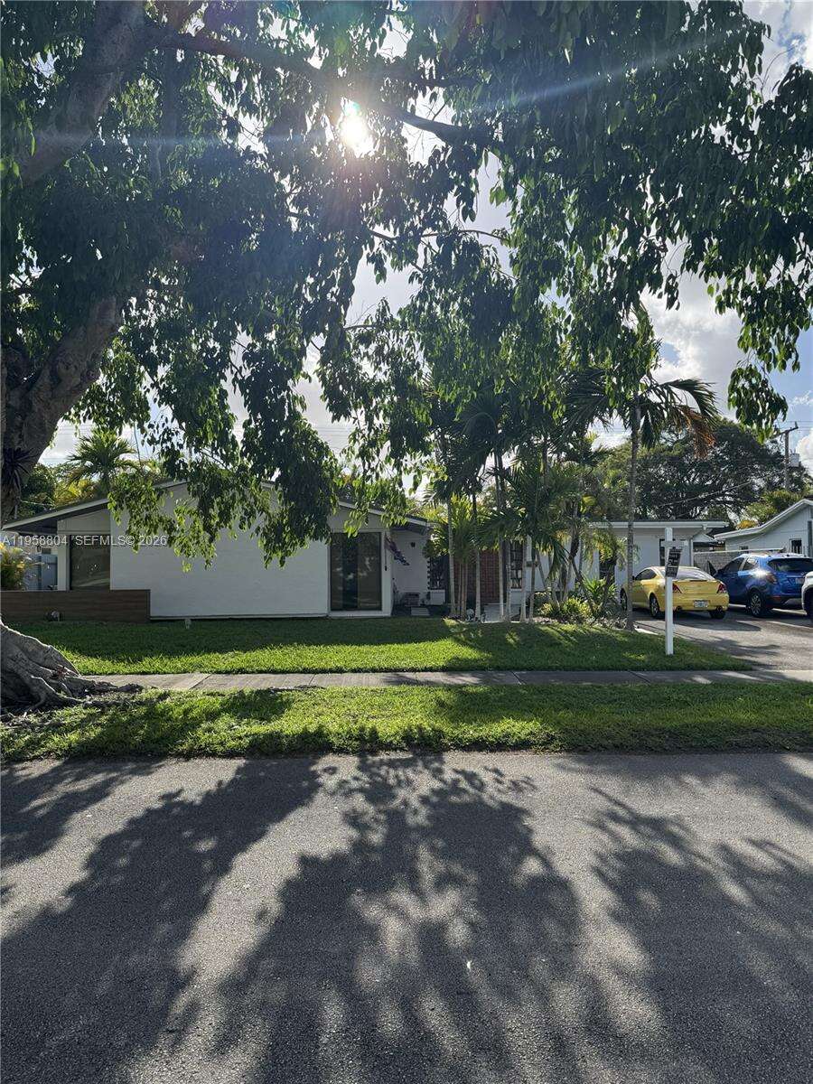Miami | 3860 121st Ave N/A | Picture 30