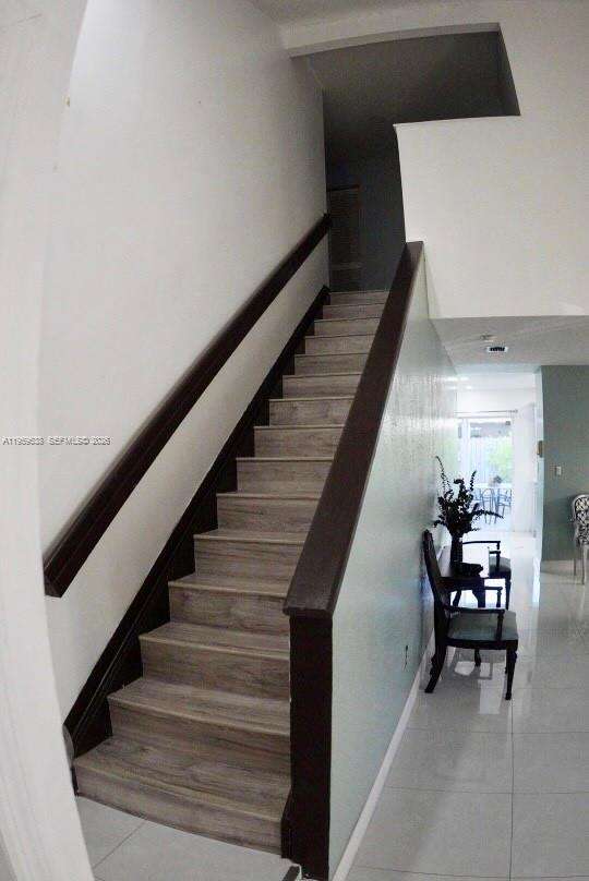 Miami | 7332 158th Ave N/A | Picture 9
