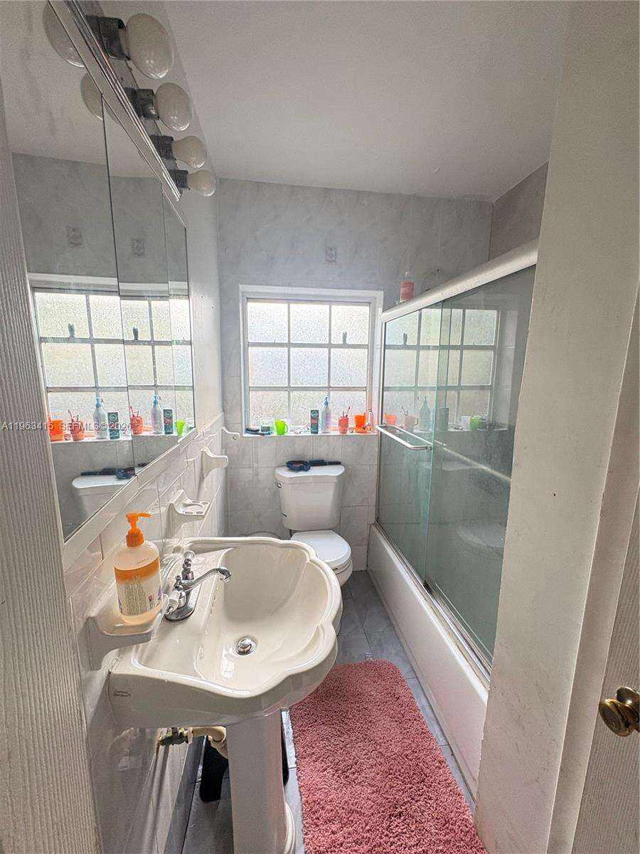 Hollywood | 5724 Mckinley St N/A | Picture 12