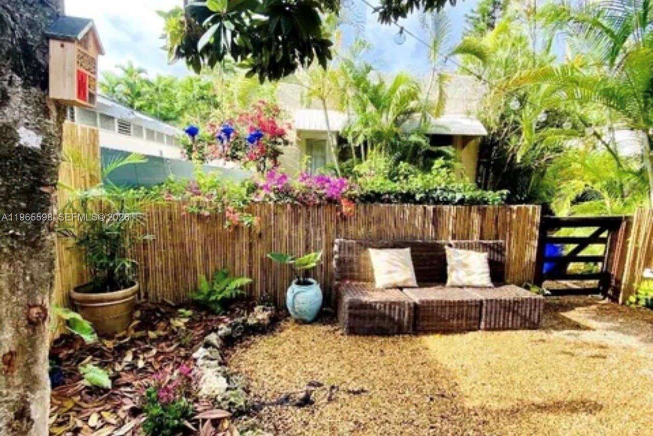 Coral Gables | 1107 Alhambra Cir N/A | Picture 19