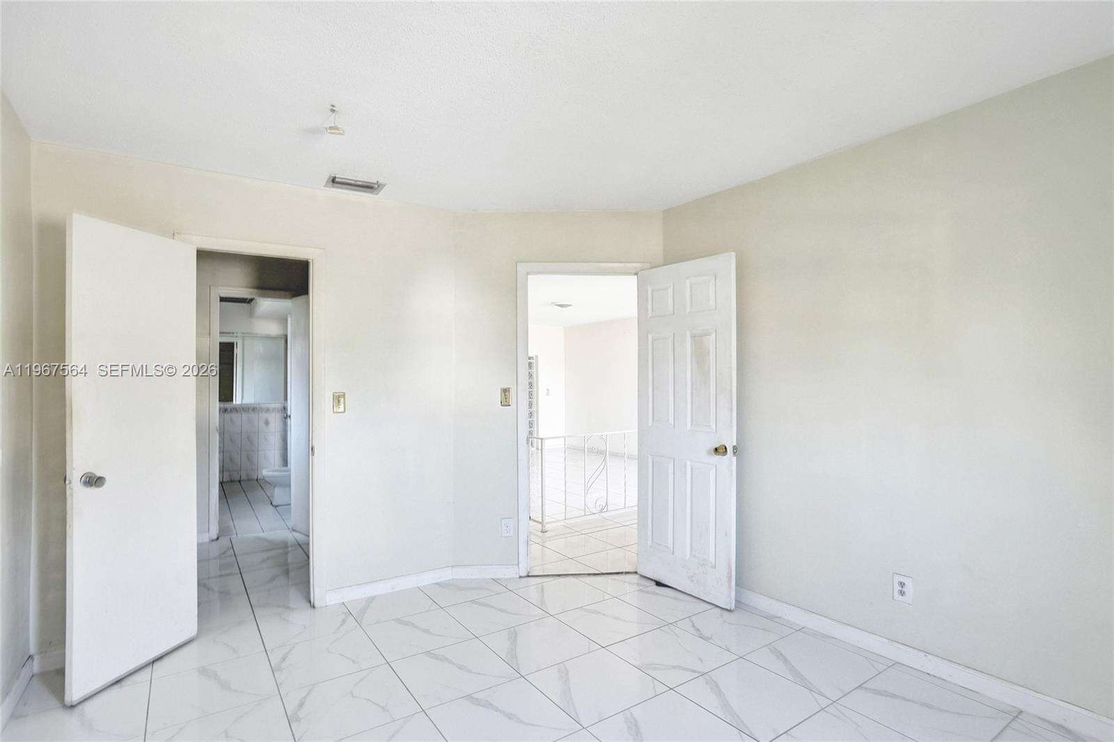 Lauderdale Lakes | 4966 39th St N/A | Picture 17