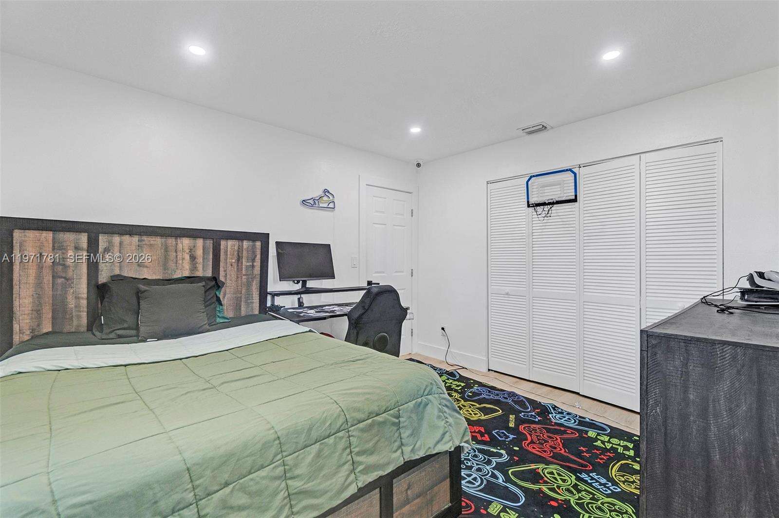 West Park | 4029 22nd St N/A | Picture 22