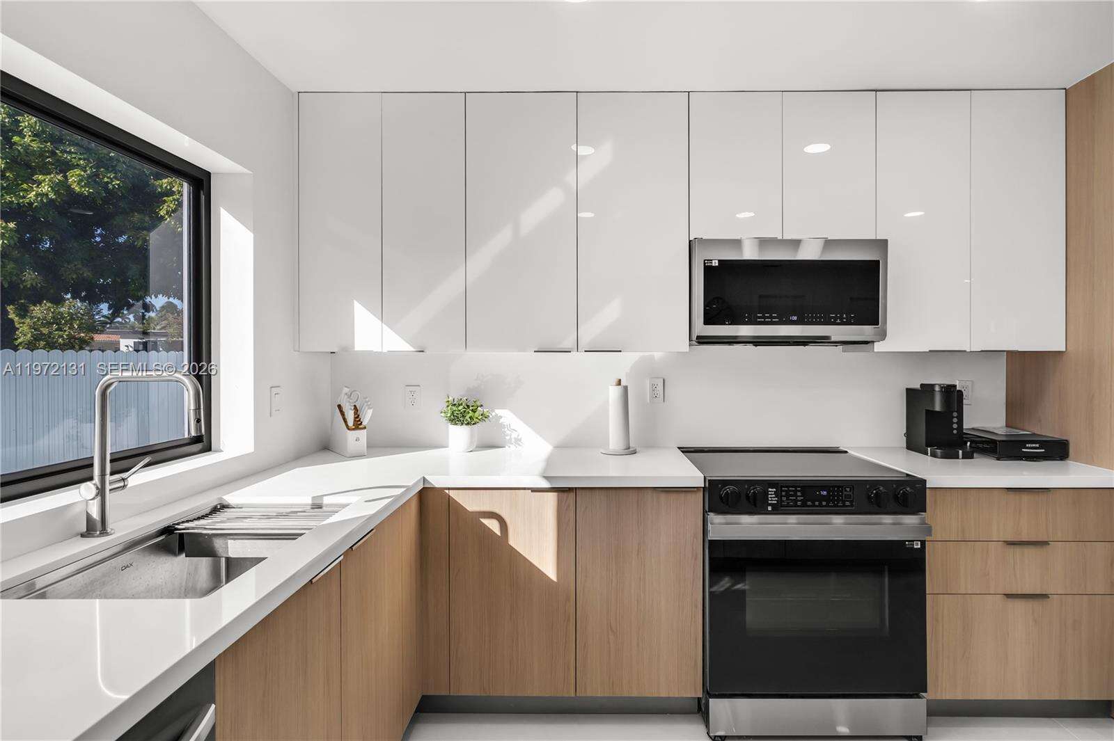 Miami | 348 117th St N/A | Picture 15