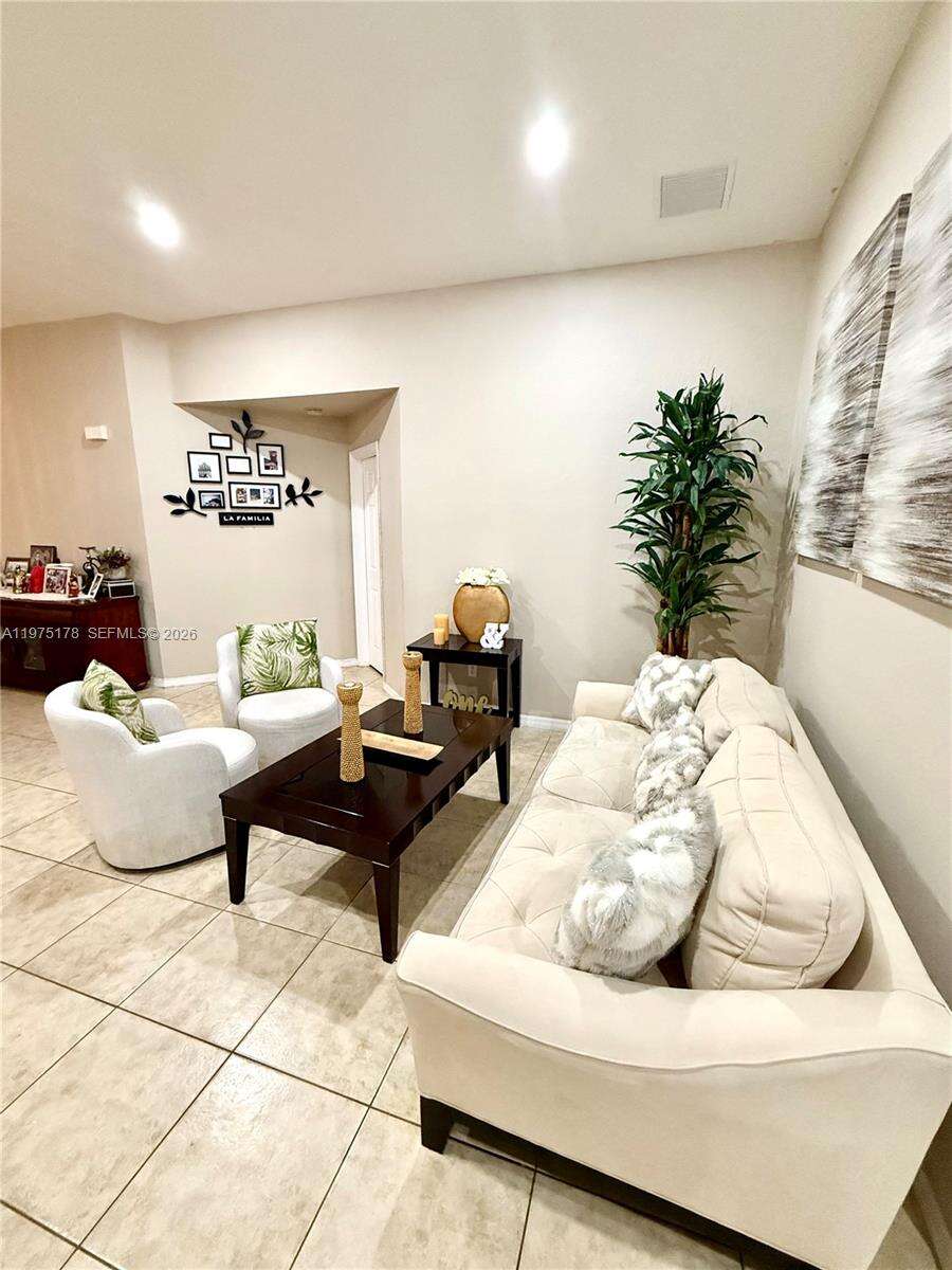 Miramar | 12718 47th St N/A | Picture 16