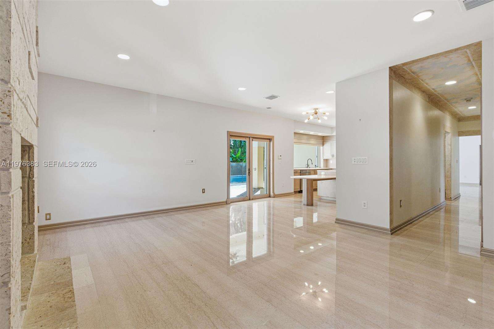 Miami | 9930 145th St N/A | Picture 23