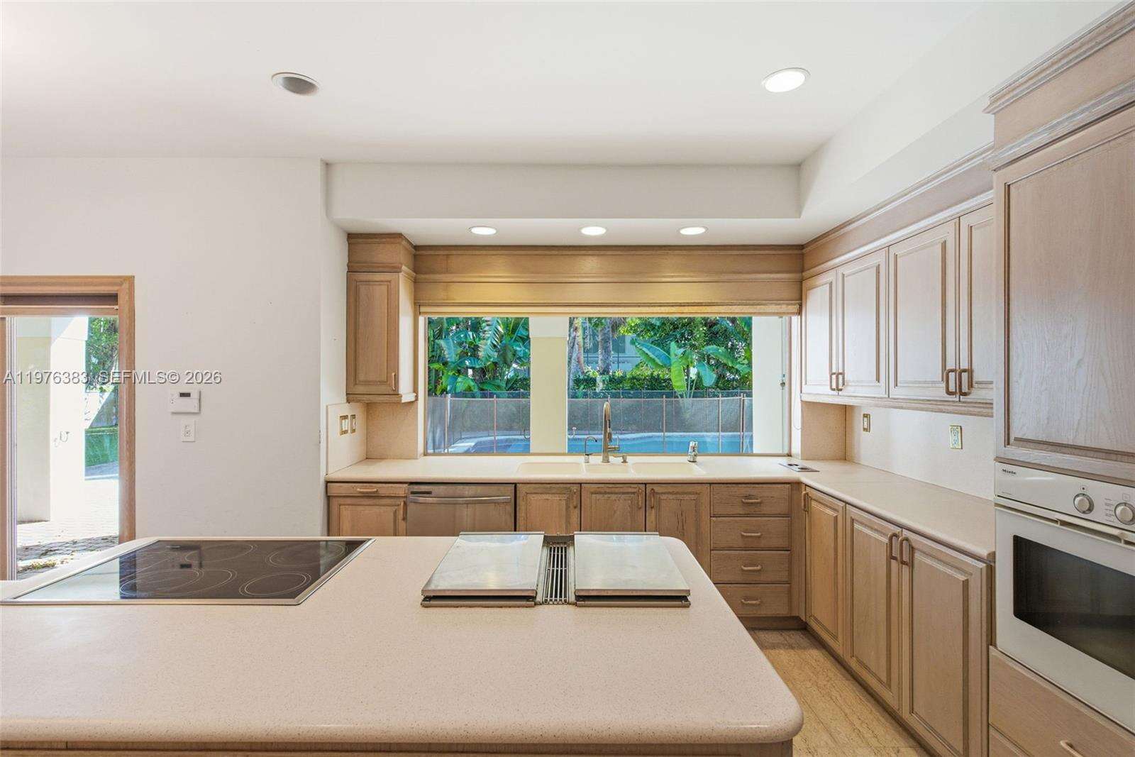 Miami | 9930 145th St N/A | Picture 30