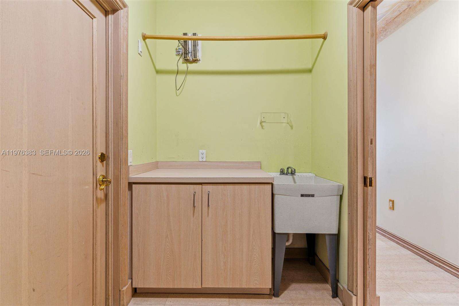 Miami | 9930 145th St N/A | Picture 32