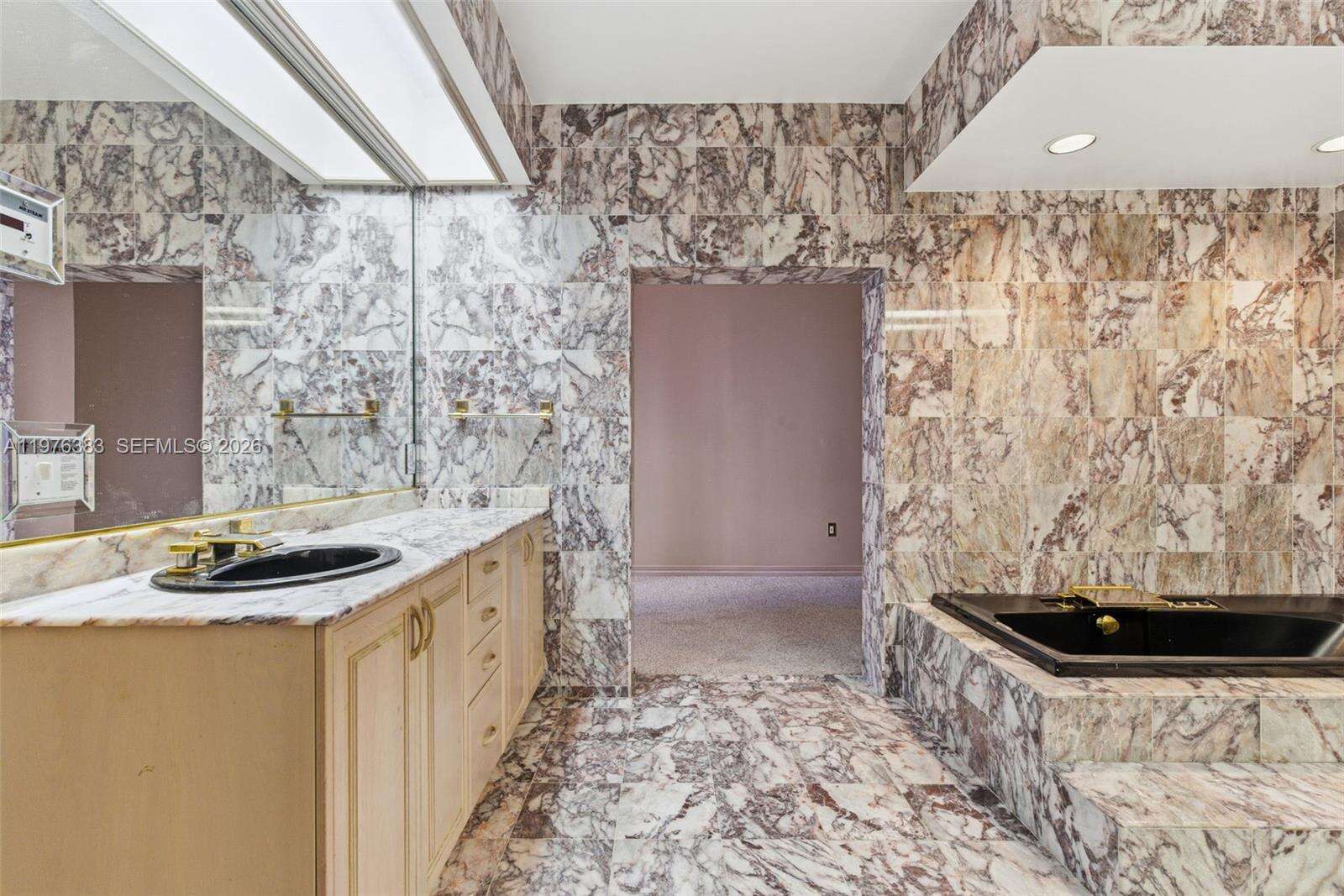 Miami | 9930 145th St N/A | Picture 44