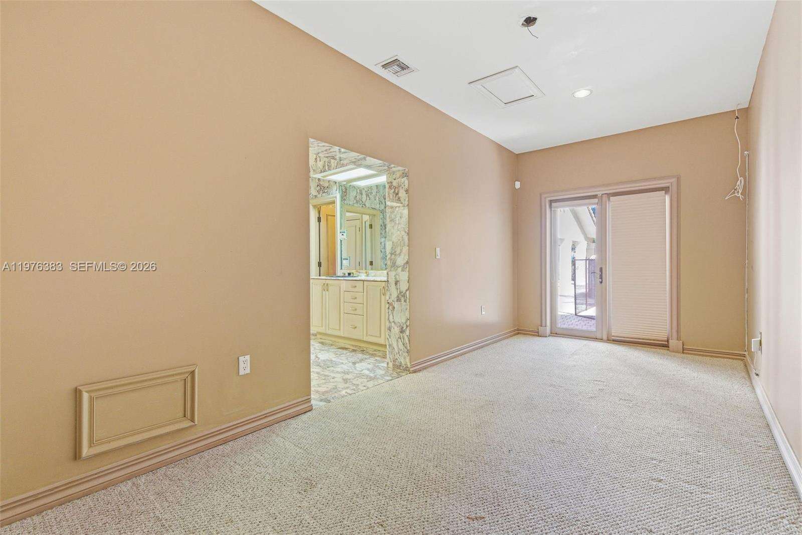 Miami | 9930 145th St N/A | Picture 49